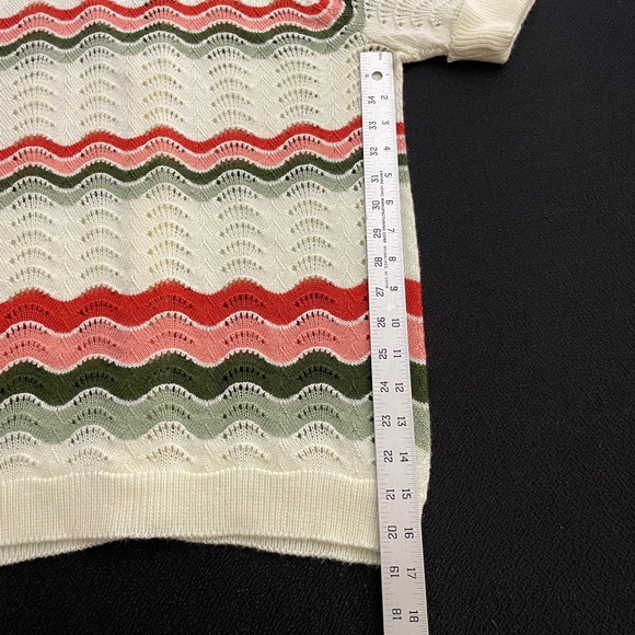 VTG Rosanna short sleeve cardigan w/ wavy pattern sz L - Picture 8 of 8